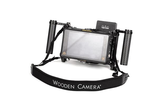 Wooden Camera – Director Cage v3 1 – Vista montado – Con Atomos Shogun Inferno